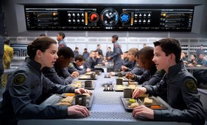 enders-game-hailee-steinfeld1