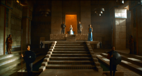 daenerys_throne