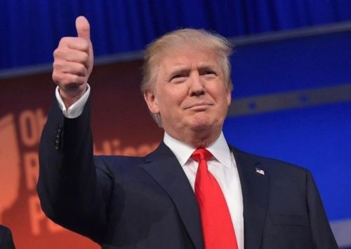 donald-trump-flashes-the-thumbs-up-jpg-crop_-promo-xlarge2-667x476